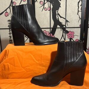 Marc Fisher Black Leather Heeled Boots